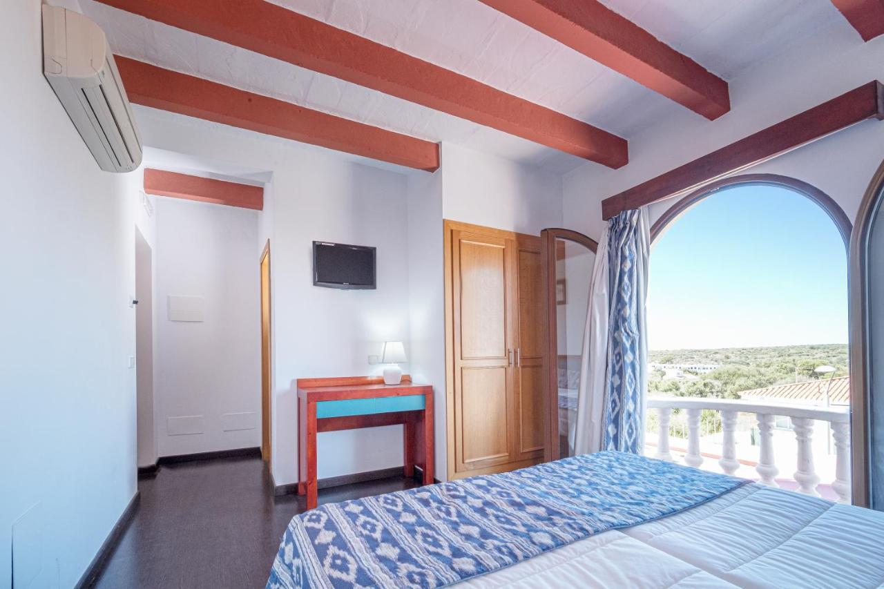 Castell De Lo Hotel Cala En Porter  Exterior photo
