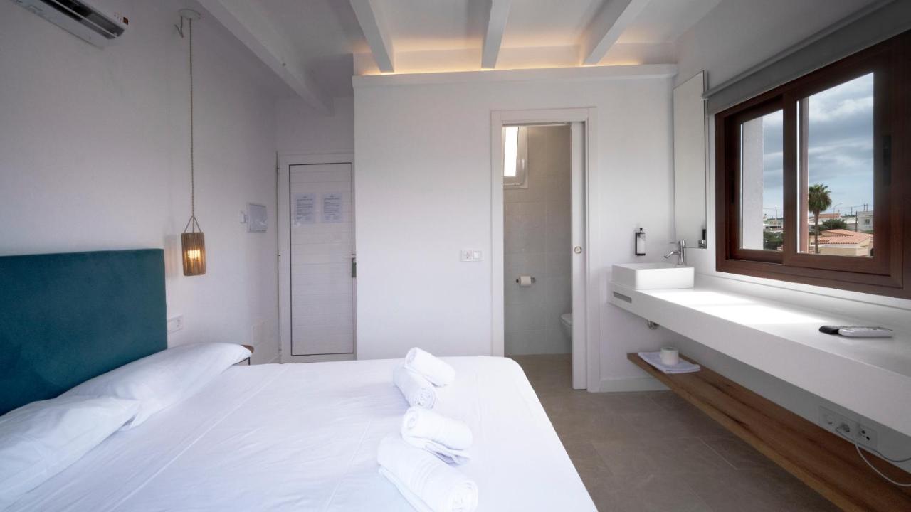 Castell De Lo Hotel Cala En Porter  Exterior photo